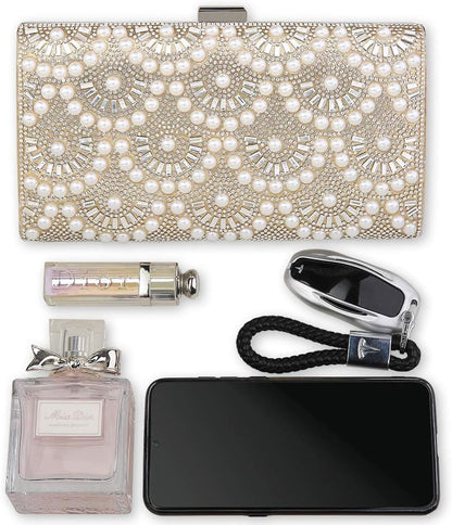 Pearl Clutch